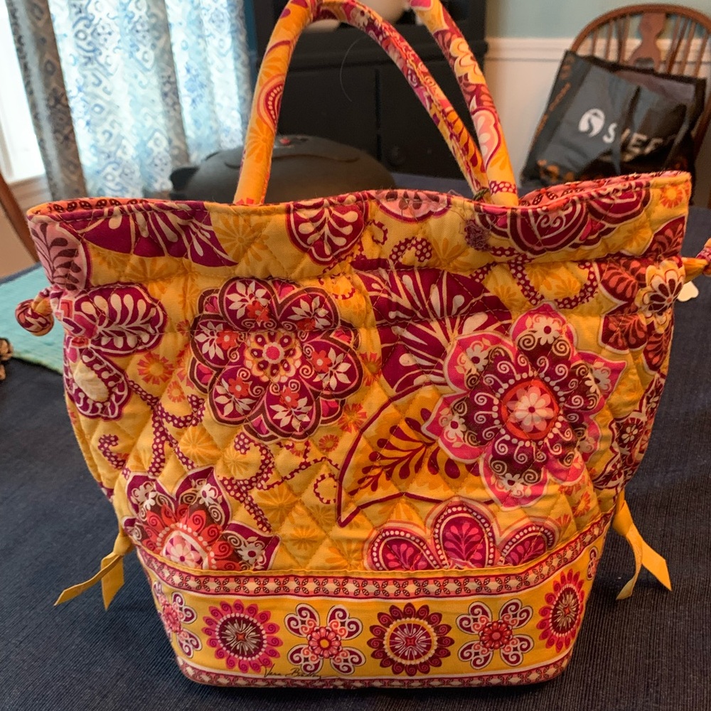 Vera Bradley Emma Ball Gold Patterm Purse - Yellow and Pink
